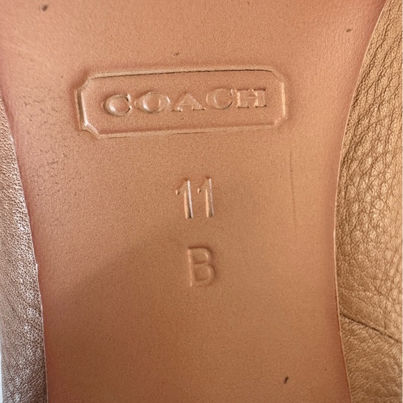 Coach Leather Zip-Back Heeled Ankle Booties Camel Brown Size 11 - Picture 8 of 9